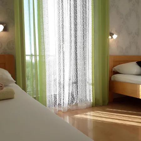 Bed & Breakfast Hollywood Sveti Petar (Zadar)