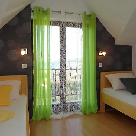 Bed & Breakfast Hollywood