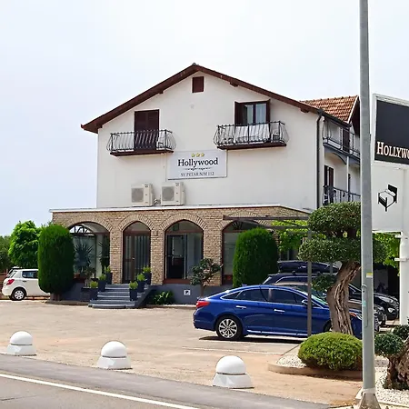 Bed & Breakfast Hollywood