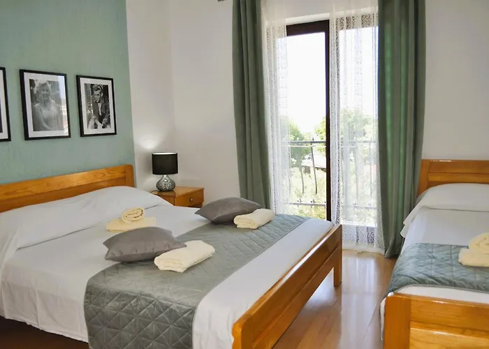 Bed & Breakfast Hollywood