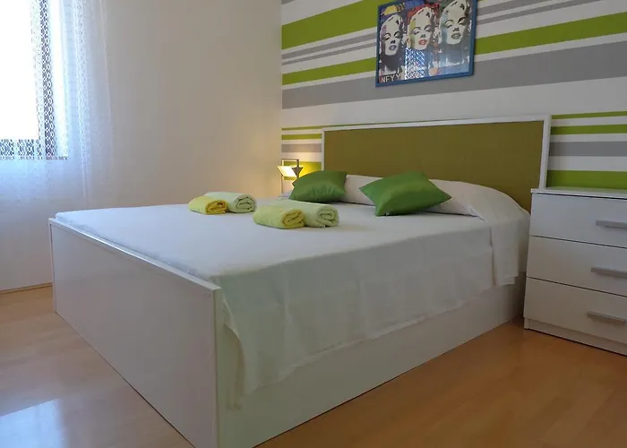 Hollywood 3* Sveti Petar (Zadar)